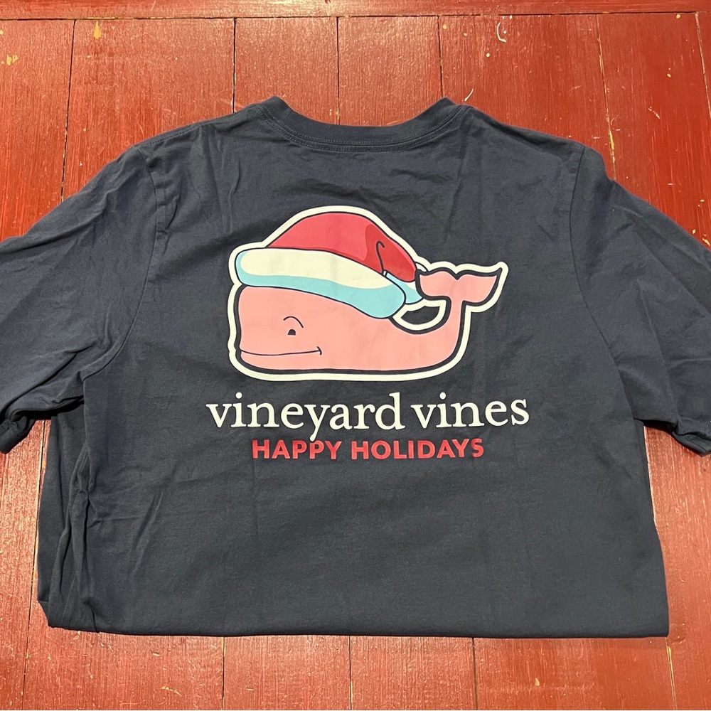Vineyard Vines Christmas t shirt